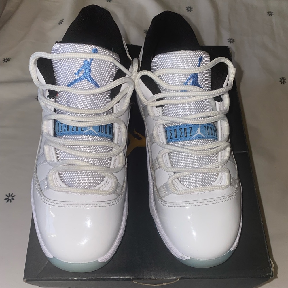 Boys Jordan sneakers